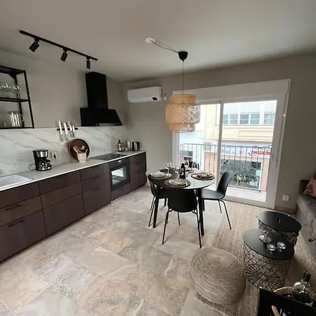 Casa Labout Holiday home *
